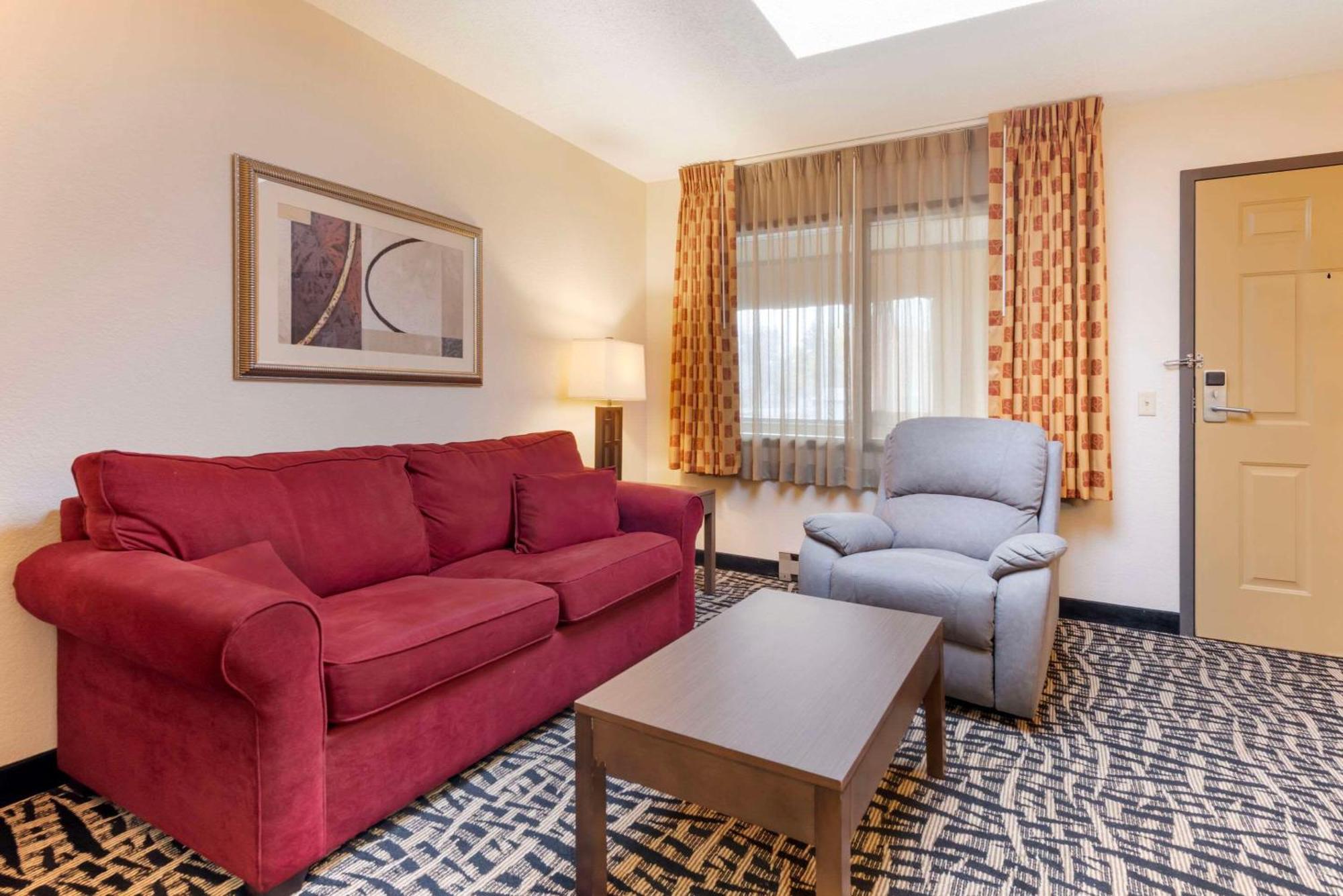 Quality Inn & Suites Mayo Clinic Area Rochester Ngoại thất bức ảnh