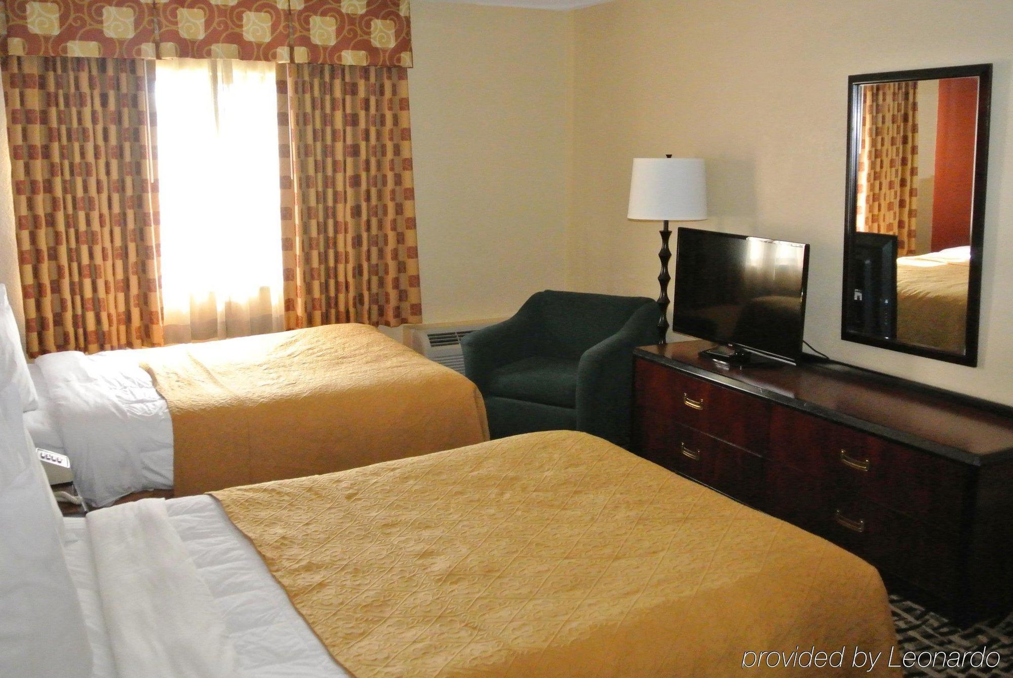 Quality Inn & Suites Mayo Clinic Area Rochester Ngoại thất bức ảnh